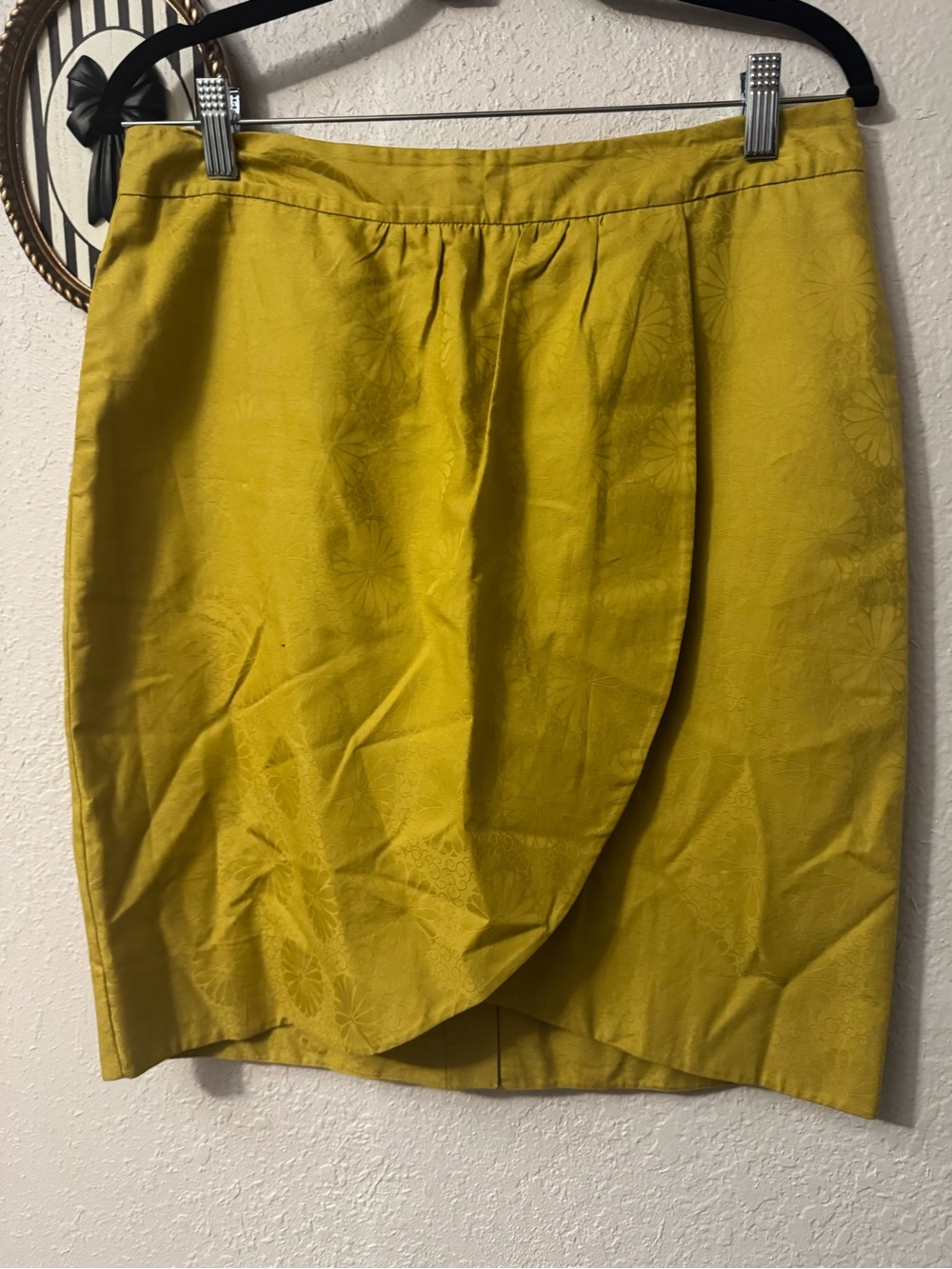 Vintage Anthropologie Women’s Yellow Wrap Tulip Skirt